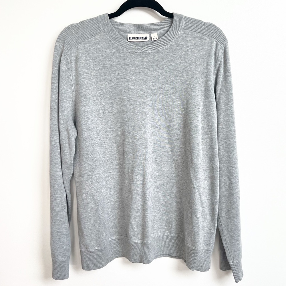 Express men’s lightweight cotton v neck sweater pullover large gray